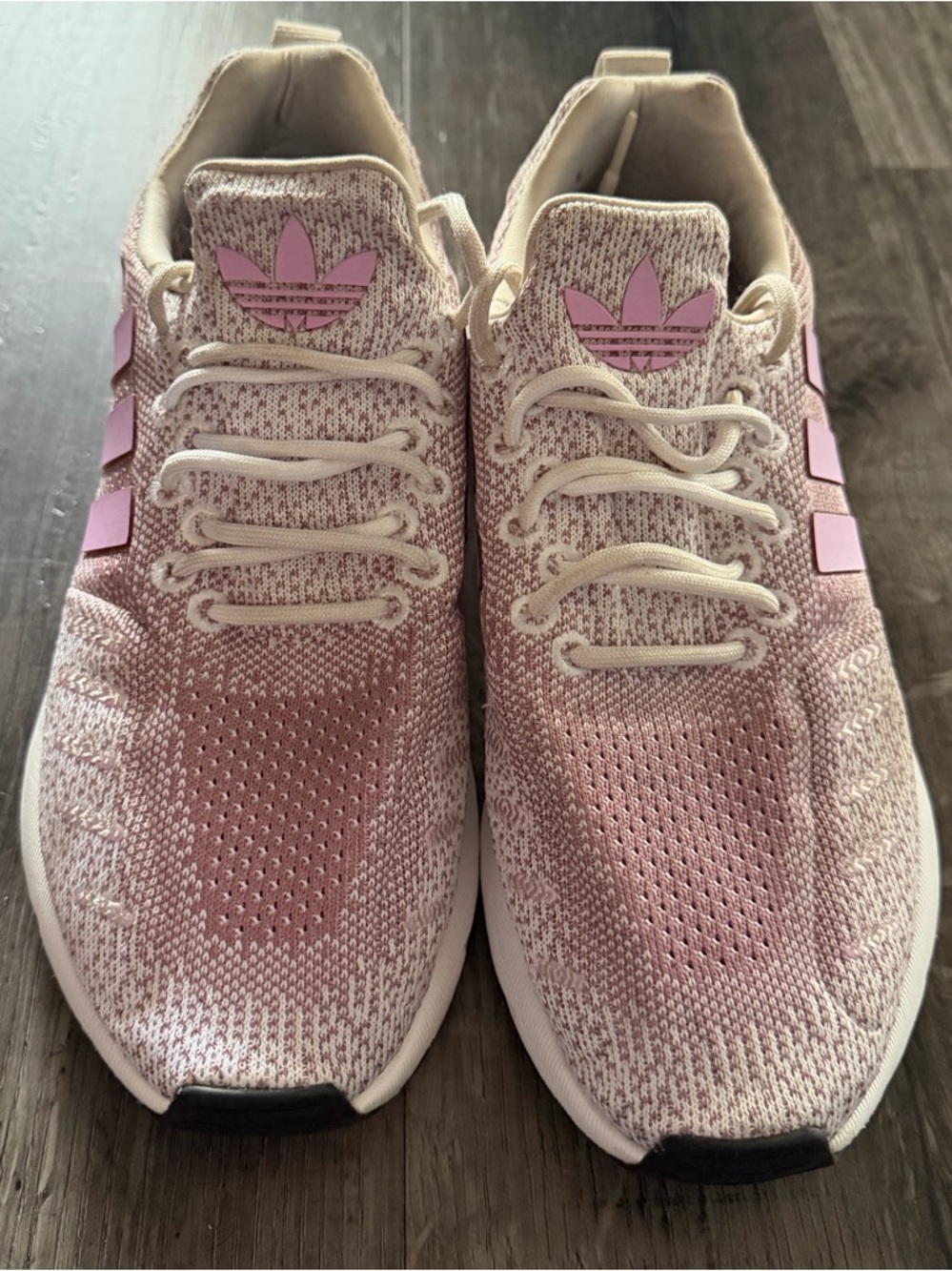 ADIDAS SWIFT RUN 22